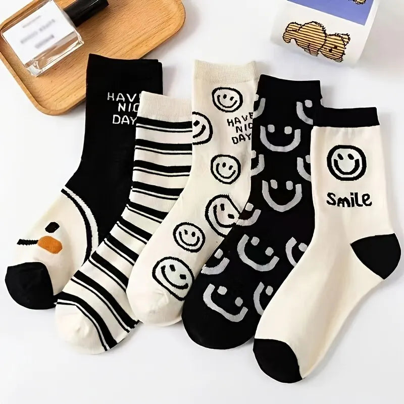 5 Pairs Happy Face Crew Socks , Cartoon Cat Breathable Cotton Mid Tube Socks, Women's Stockings & Hosiery