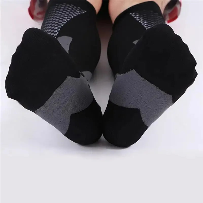 Running Men Women Compression Socks For Football Anti Fatigue Pain Relief 20-30 mmhg Black Compression Socks Fit For Sport Socks